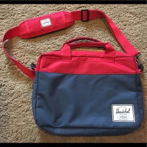 14” laptop bag with shoulder strap